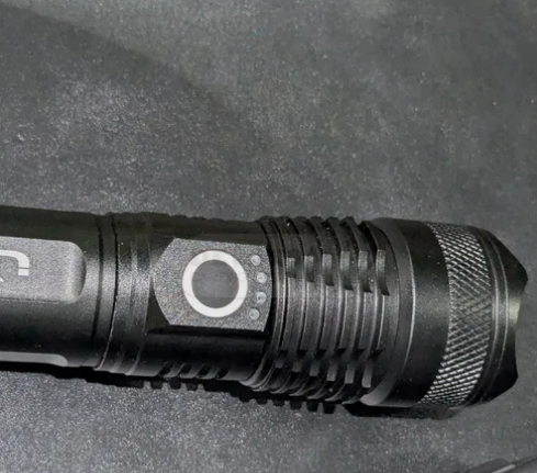 LINTERNA TACTICA LEXUS 1500 LUMENS 5 FUNCIONES