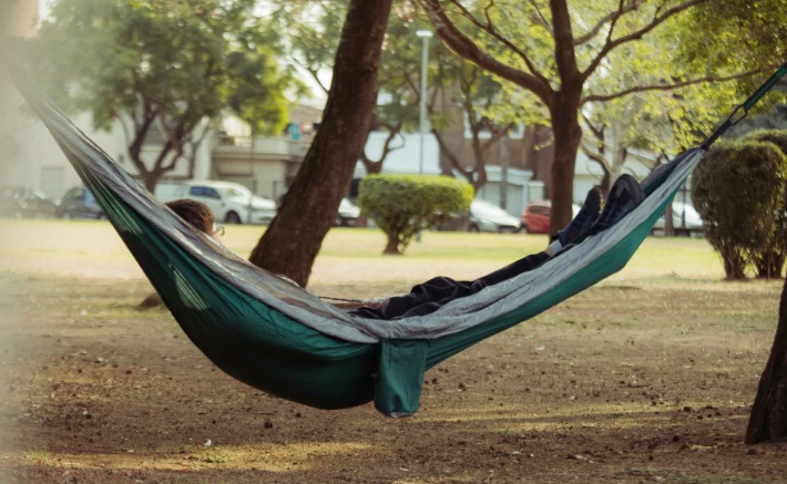 HAMACA ORIGAMI POCKET COLOR VERDE/GRIS