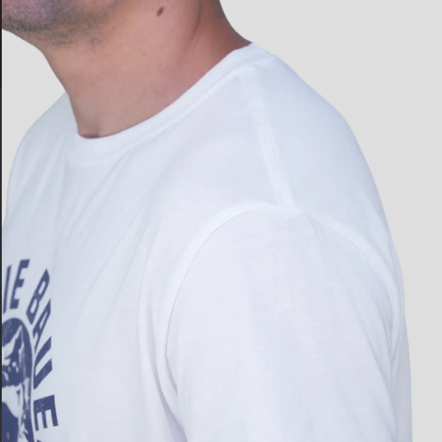 REMERA EDDIE BAUER HOMBRE BEAR LOGO BLANCO