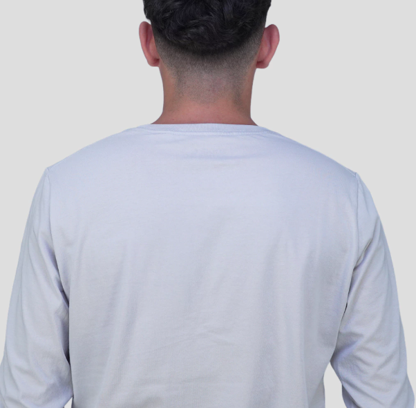 REMERA EDDIE BAUER HOMBRE GRAPHIC MANGA LARGA COOL GRAY