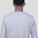 REMERA EDDIE BAUER HOMBRE GRAPHIC MANGA LARGA COOL GRAY